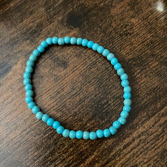 Made in Uganda vintage handmade carved bracelets - Picture 4 of 6